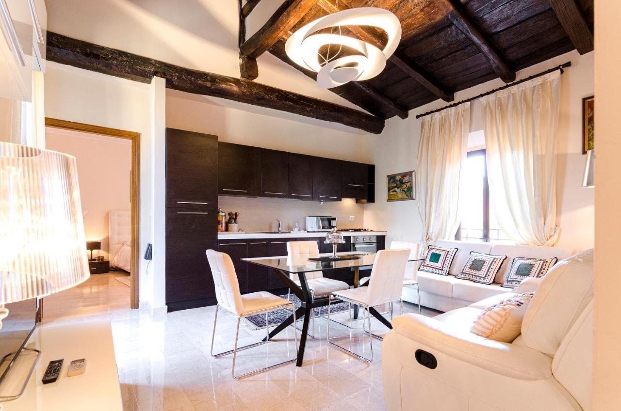 Begatto Apartment, Nel Cuore Del Centro Storico Bologna Exteriör bild